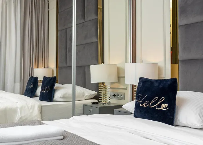 Glossy G244 * كراكوفيا