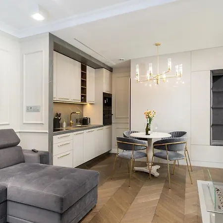 Apartment Glossy G244 Krakau